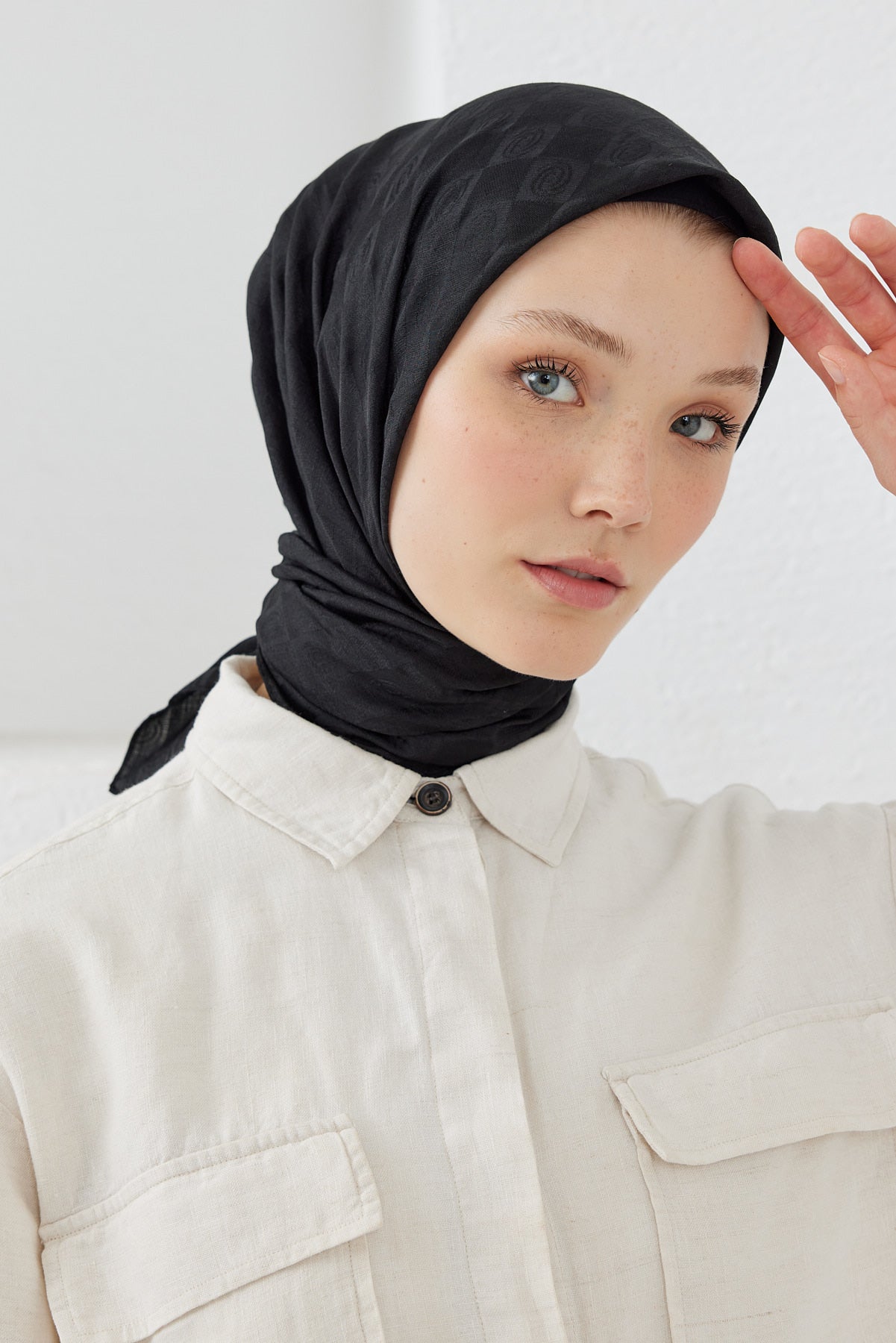 Dama Desen Eşarp - Siyah