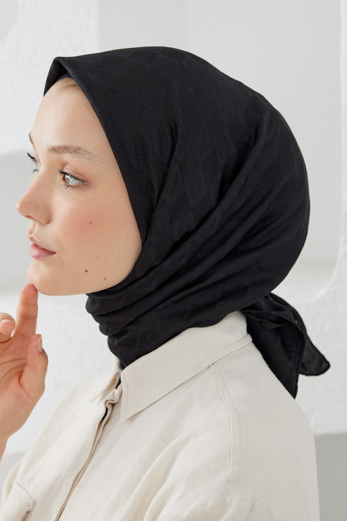 Dama Desen Eşarp - Siyah