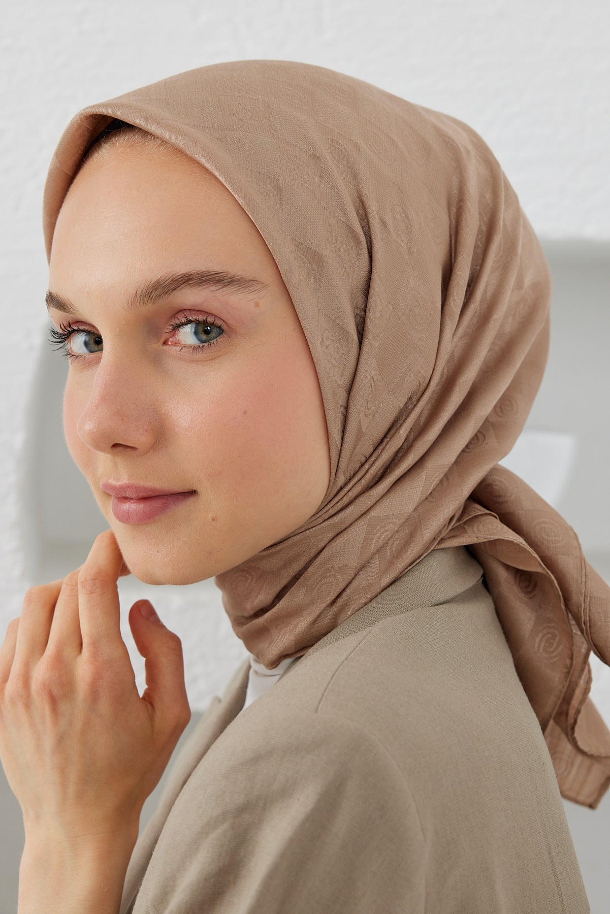 Dama Desen Eşarp - Latte