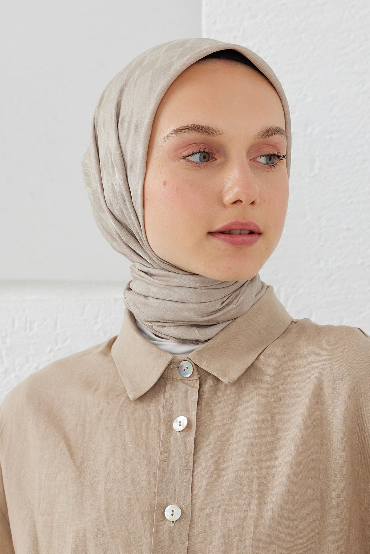 Dama Desen Eşarp - Vizon