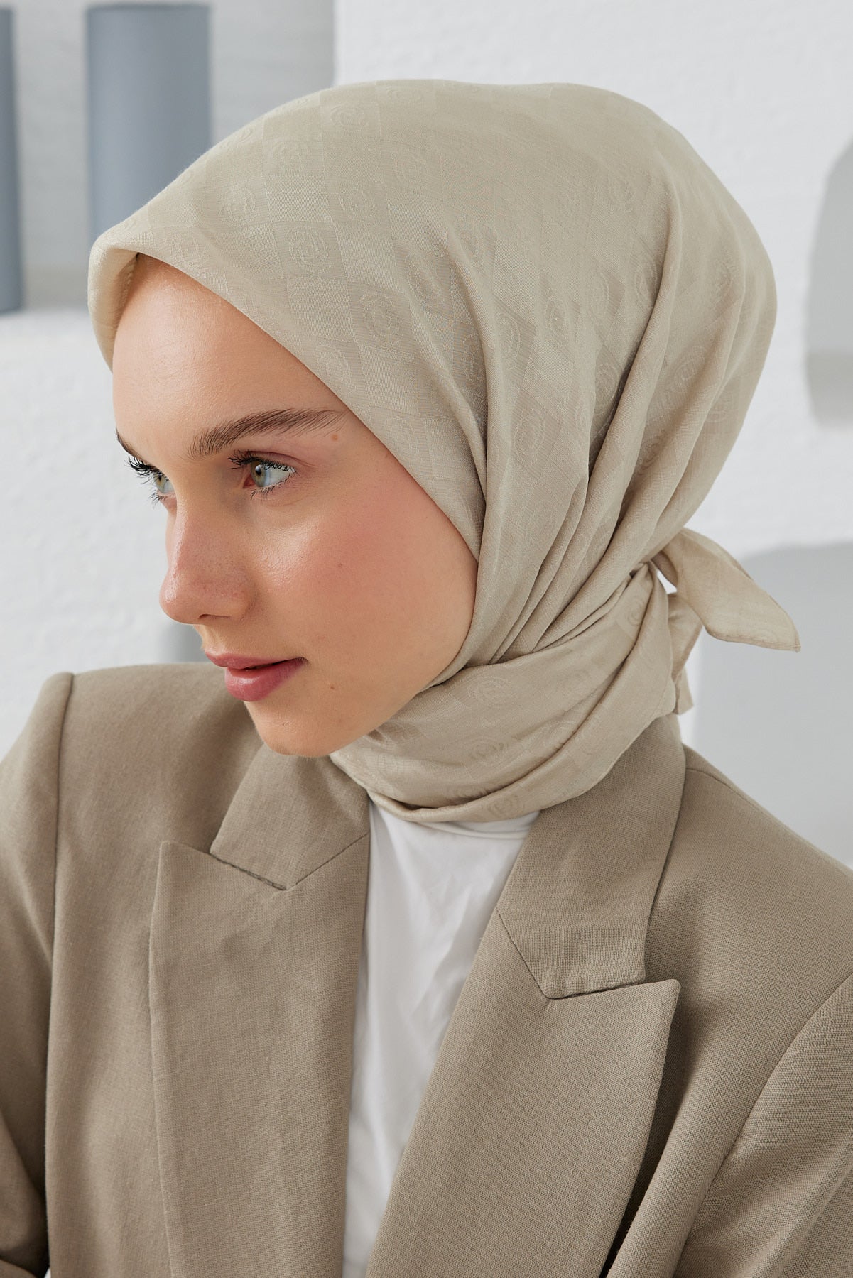 Dama Desen Eşarp - Bej