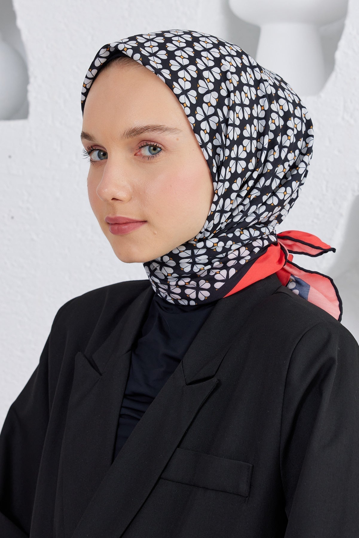 Pro Line Yonca Desen Eşarp - Siyah - Kırmızı