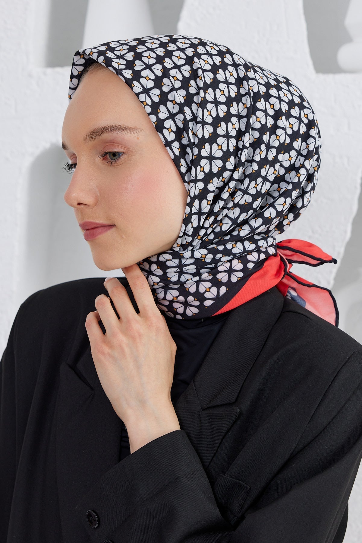 Pro Line Yonca Desen Eşarp - Siyah - Kırmızı