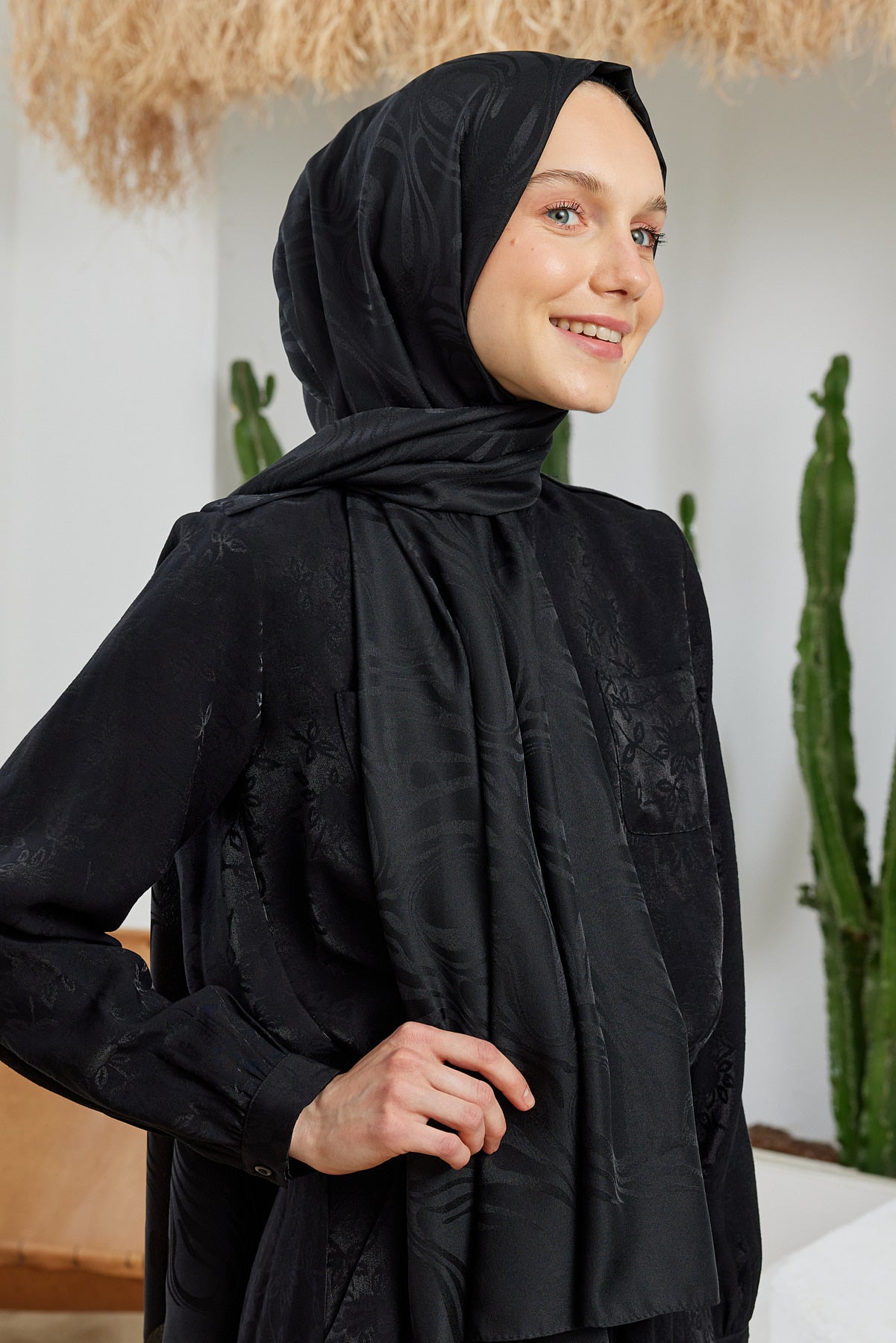 Jakar Janjan Dalga Desen Şal - Siyah