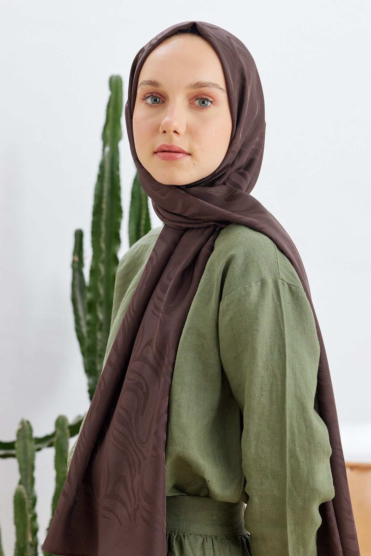 Jakar Janjan Dalga Desen Şal - Acı Kahve