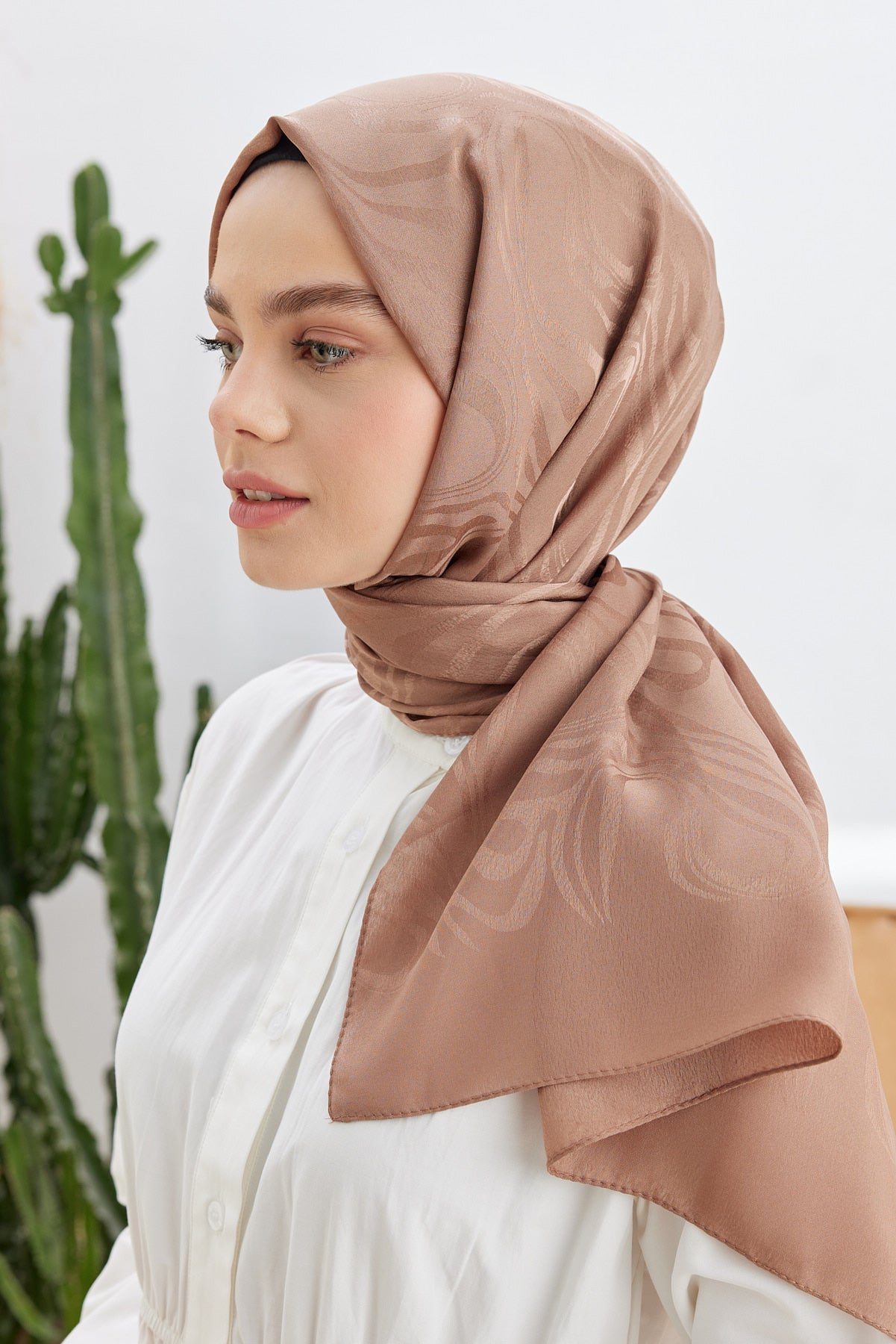 Jakar Janjan Dalga Desen Şal - Sütlü Kahve