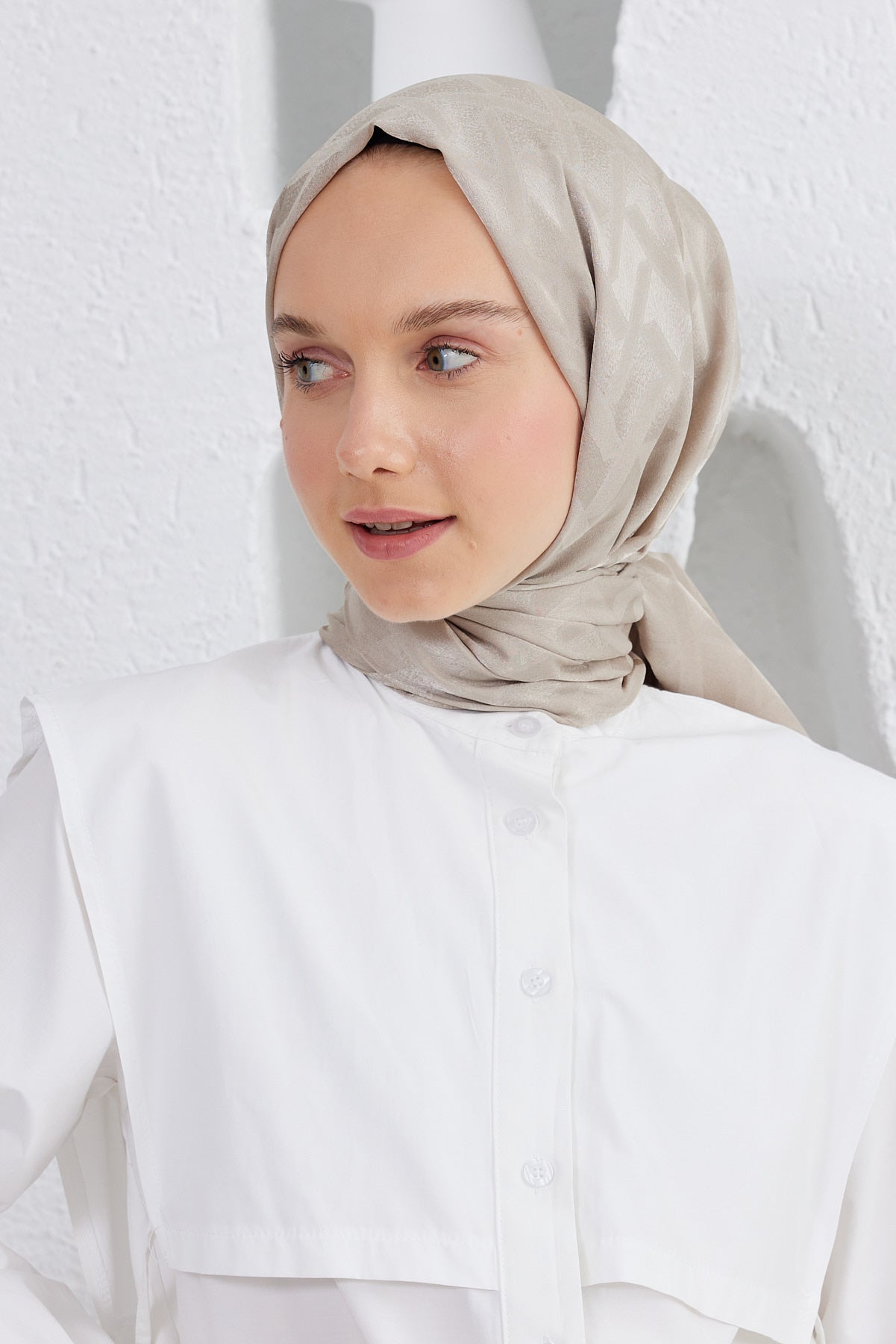 Jakar Janjan Line Desen Şal - Bej