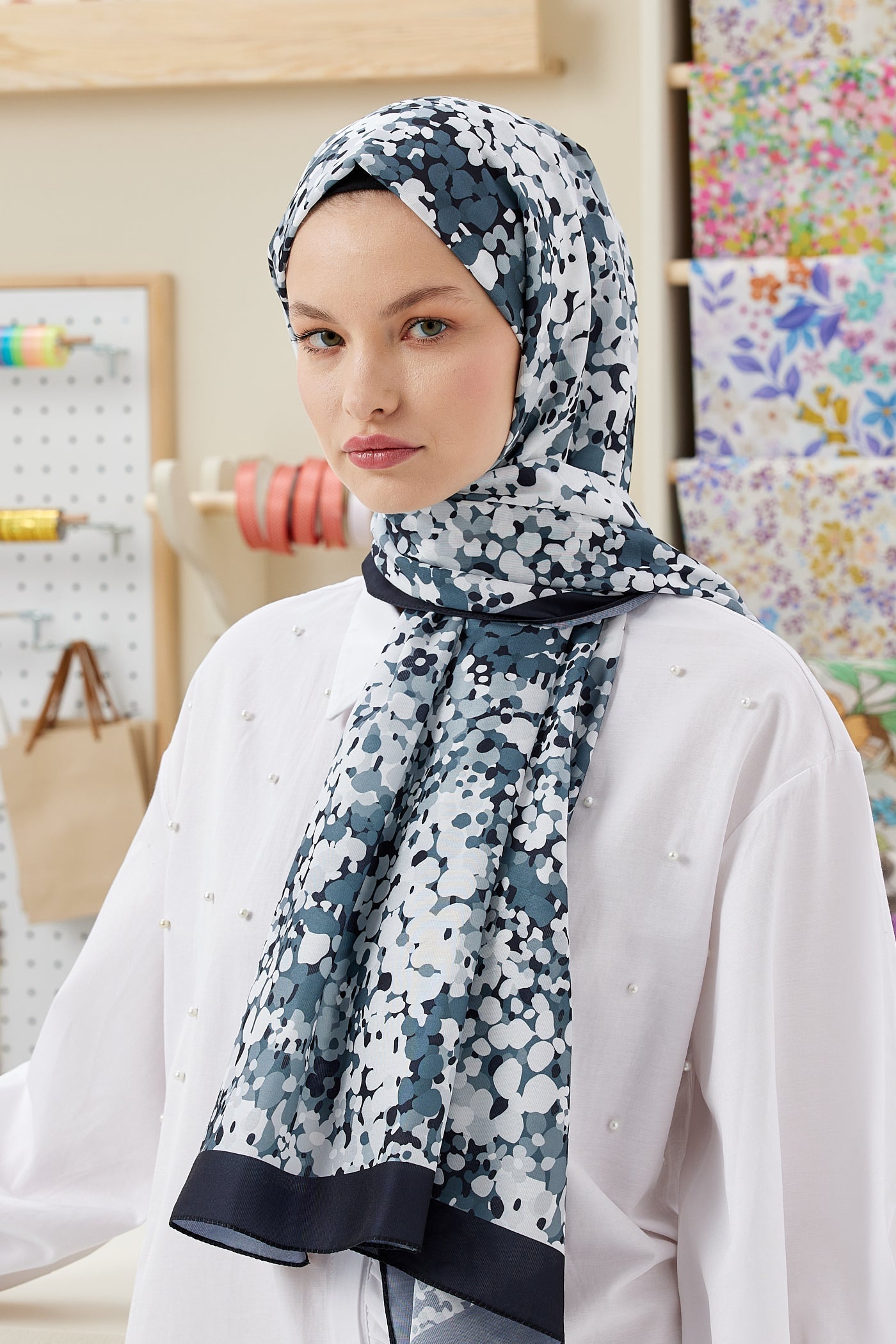 Pro Line Lavin Desen Şal - Siyah - Füme