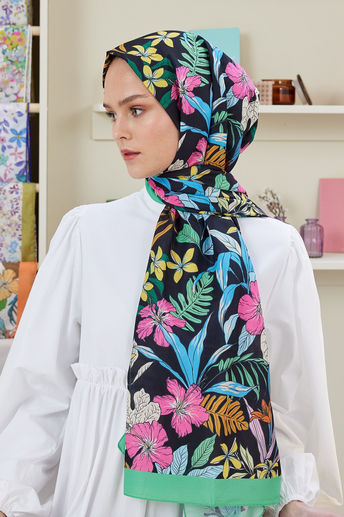 Pro Line Viola Desen Şal - Mint Yeşili