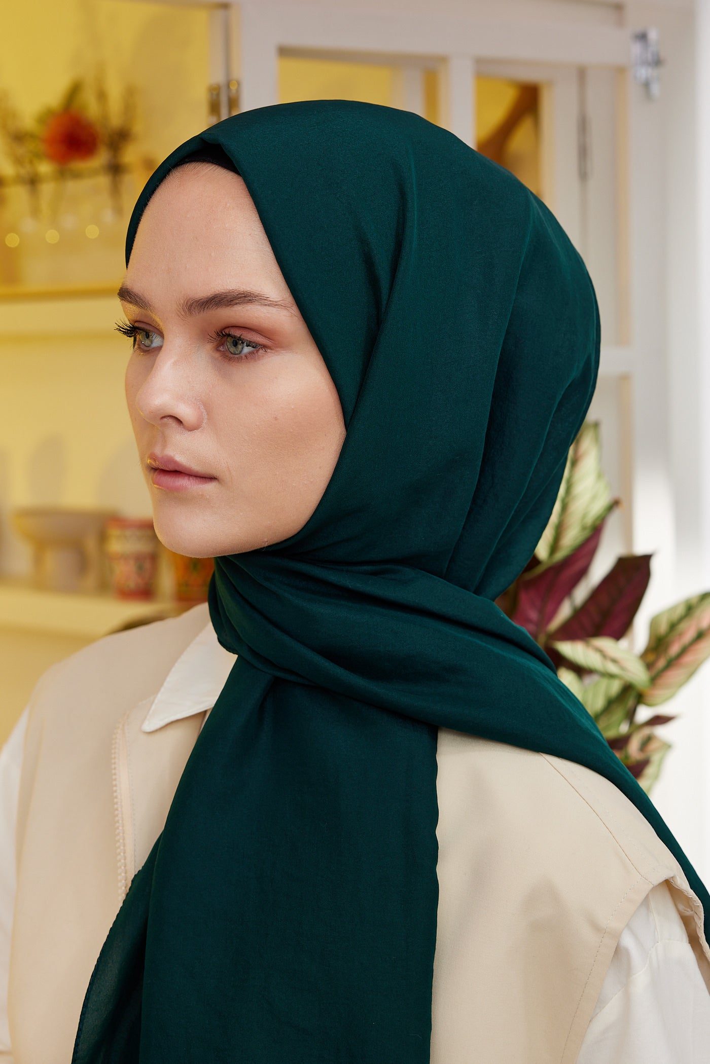 Elisa Vual Şal - Zümrüt