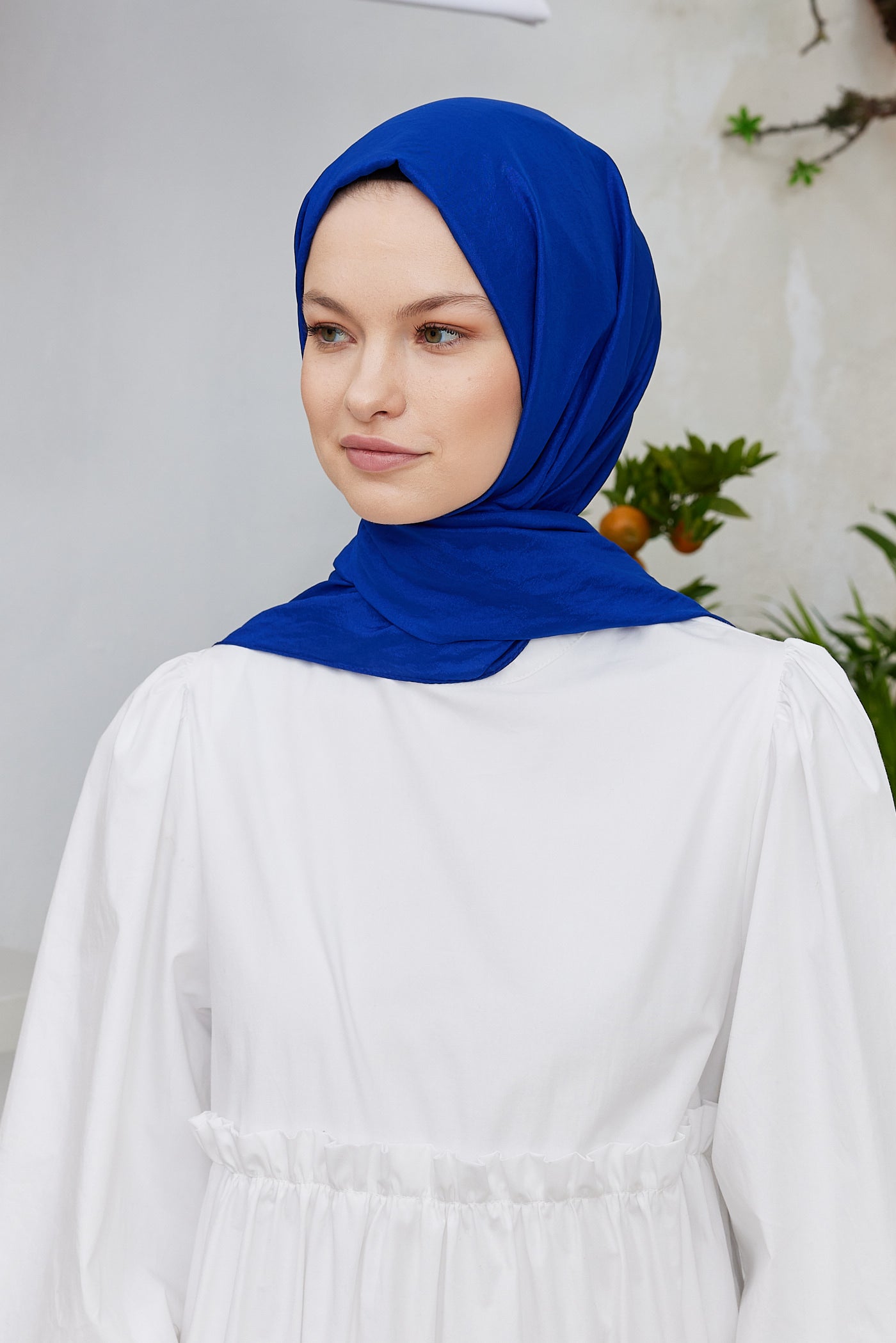 Elisa Vual Şal - Saks