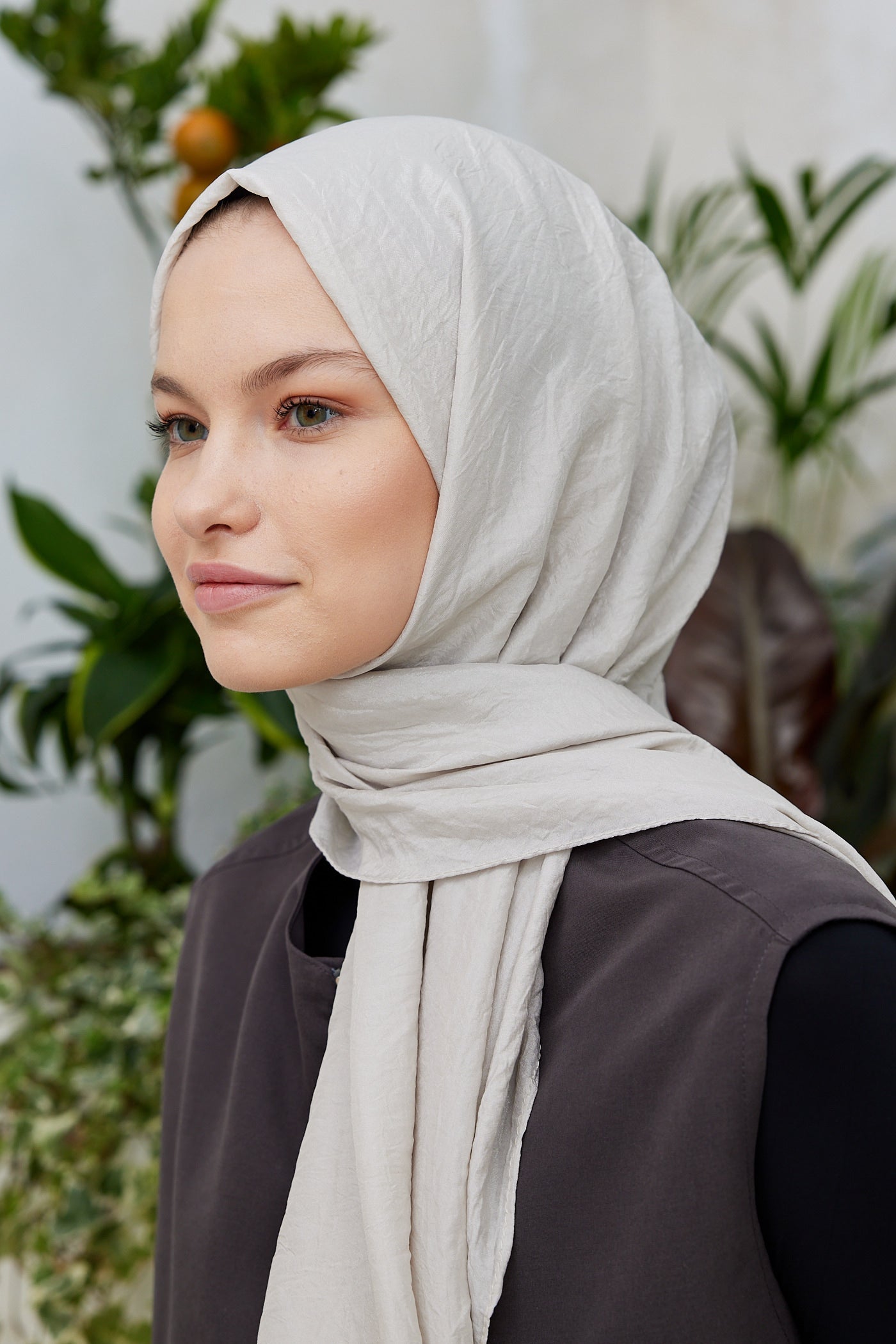 Elisa Vual Şal - Taş