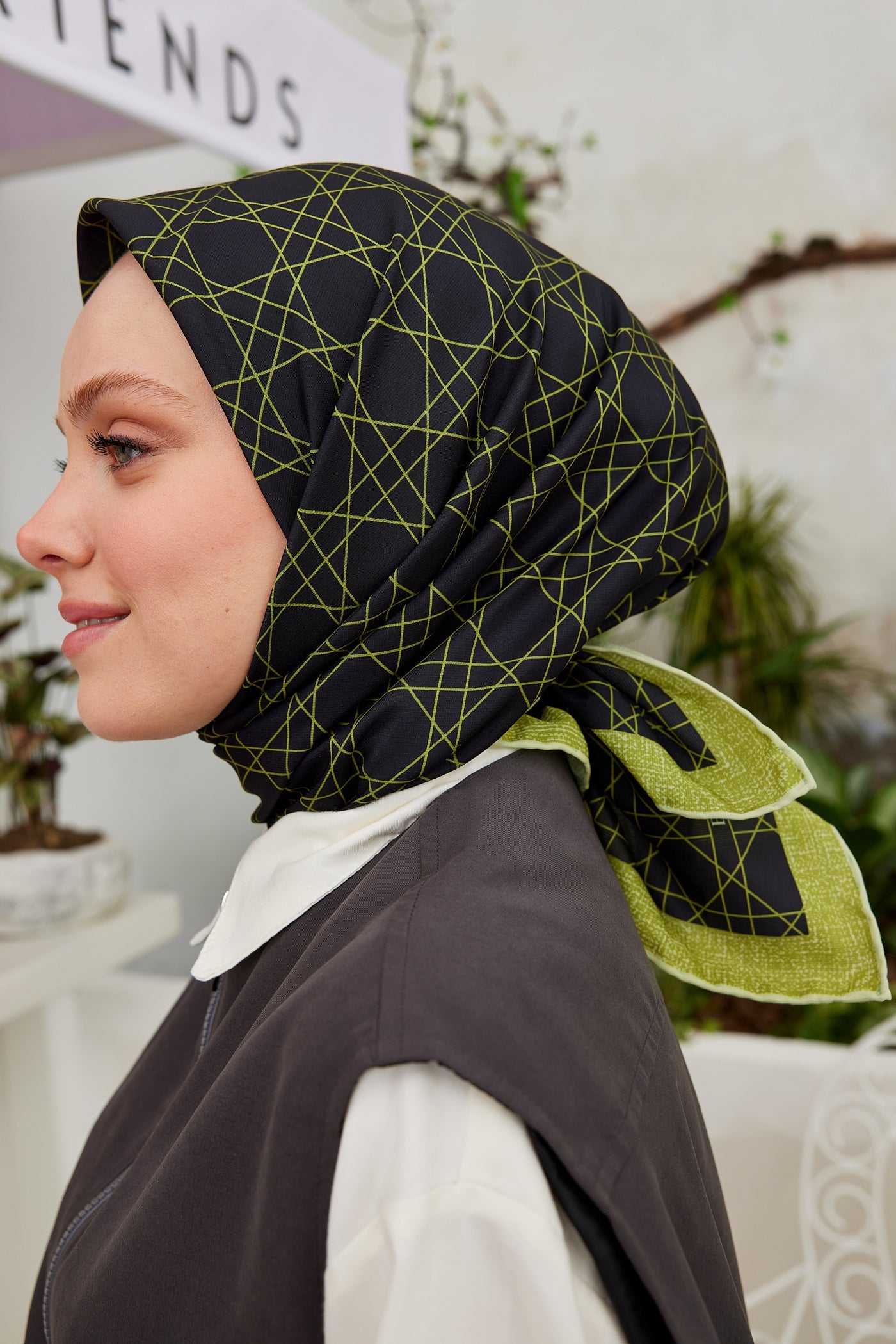 Pro Line Geometric Desen Eşarp - Yağ Yeşili