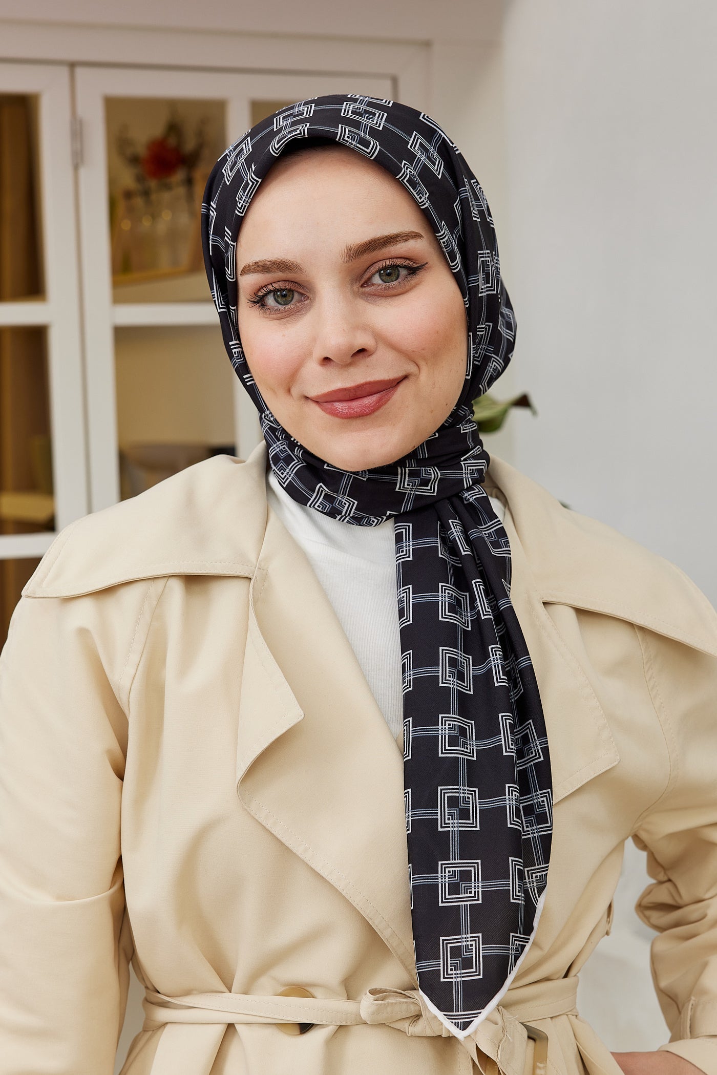 Pro Line Clara Desen Eşarp - Siyah - Beyaz