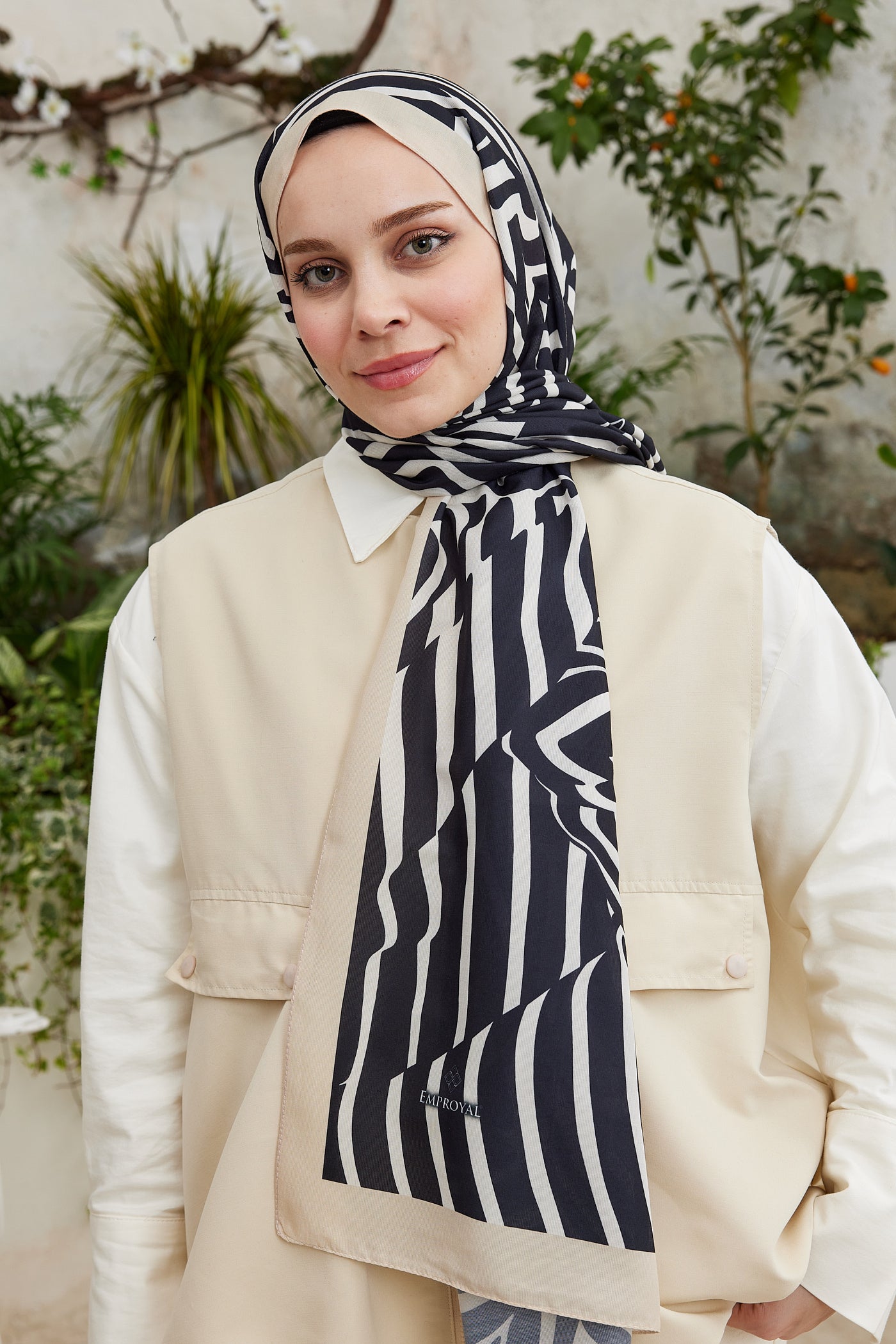 Pro Line Zebra Desen Şal - Siyah - Bej